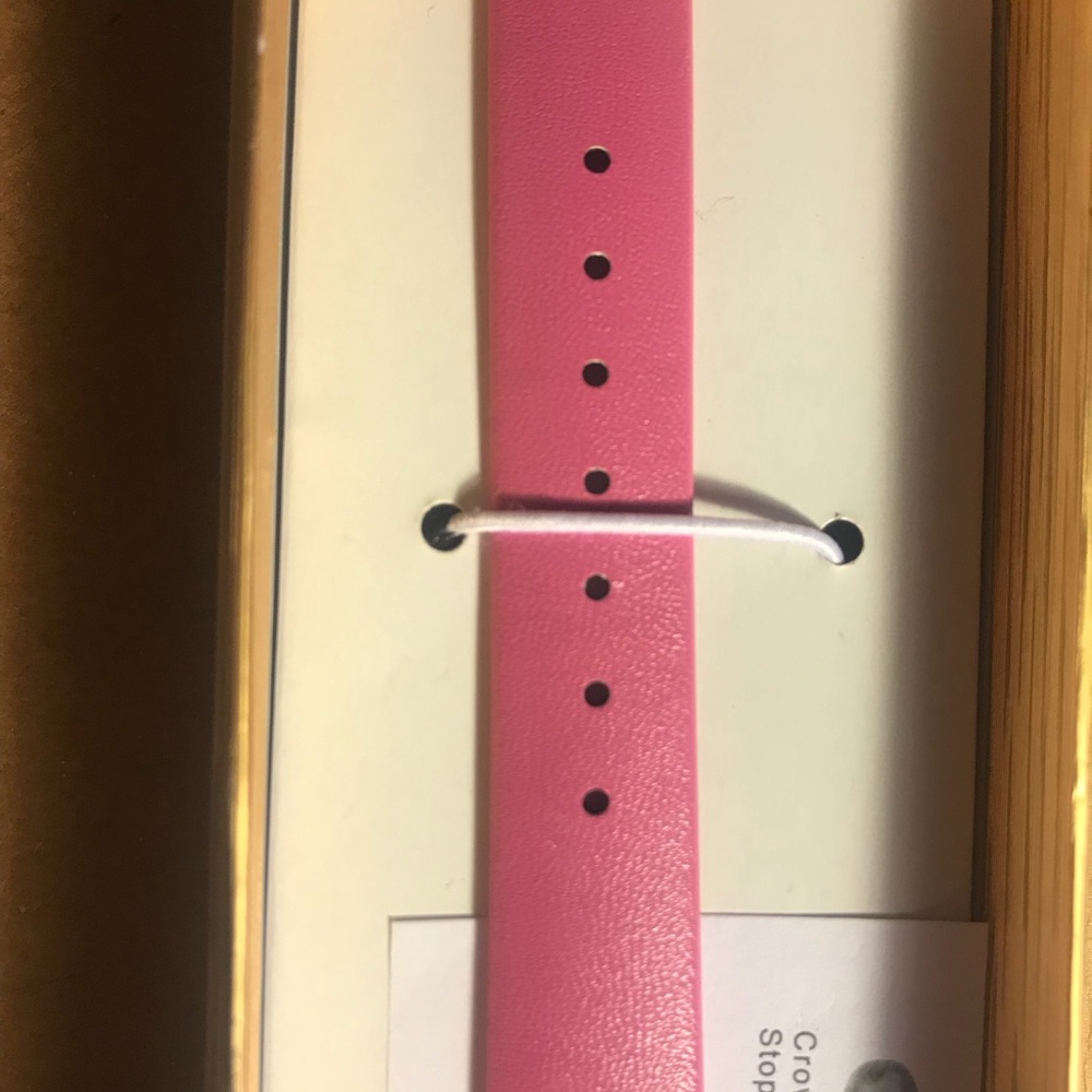 Pink watch - Picture 3 of 6